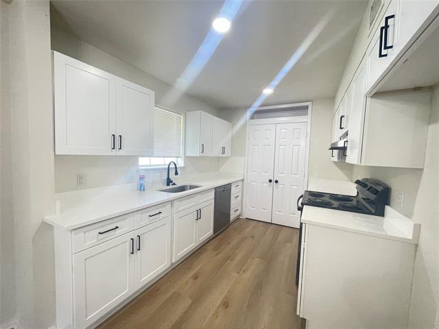 Foto del edificio - 441 N Cowan Ave