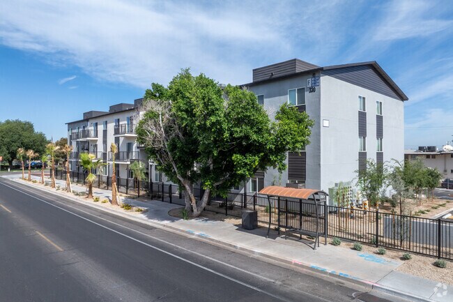 Building Photo - Mountain Vista
