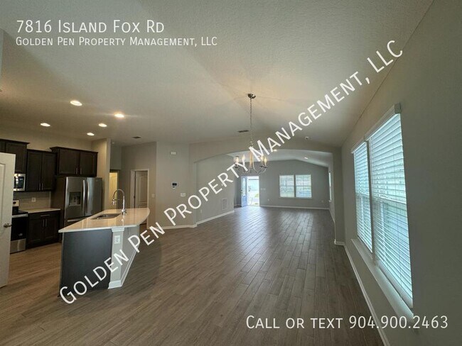 Building Photo - 7816 Island Fox Rd