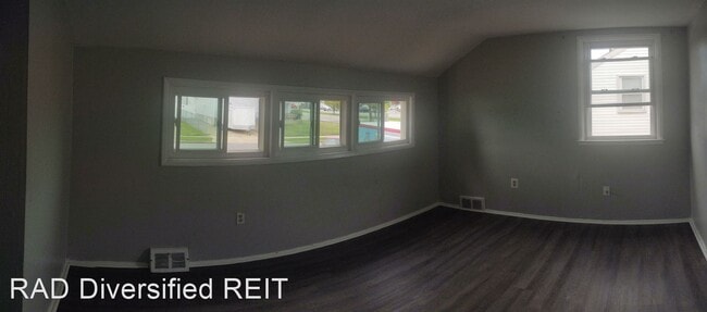 Building Photo - 3 br, 1 bath House - 1351 Forrest Street