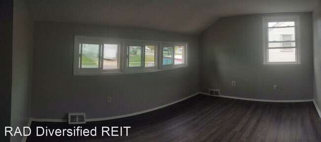Foto del edificio - 3 br, 1 bath House - 1351 Forrest Street