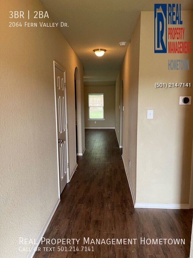Building Photo - Lovely 3-Bed 2-Bath in Alexander!
