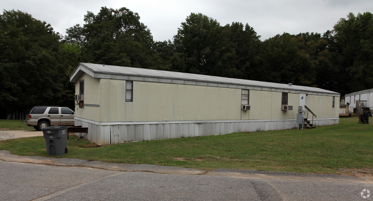 Primary Photo - Countryside Estates Mobile Home Park