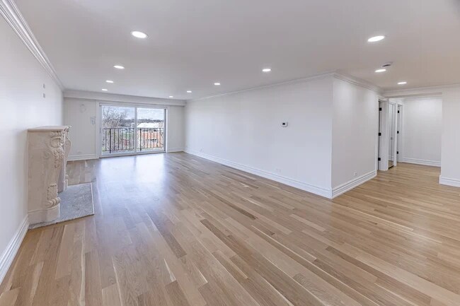 Foto del edificio - 2086 Saint Johns Ave