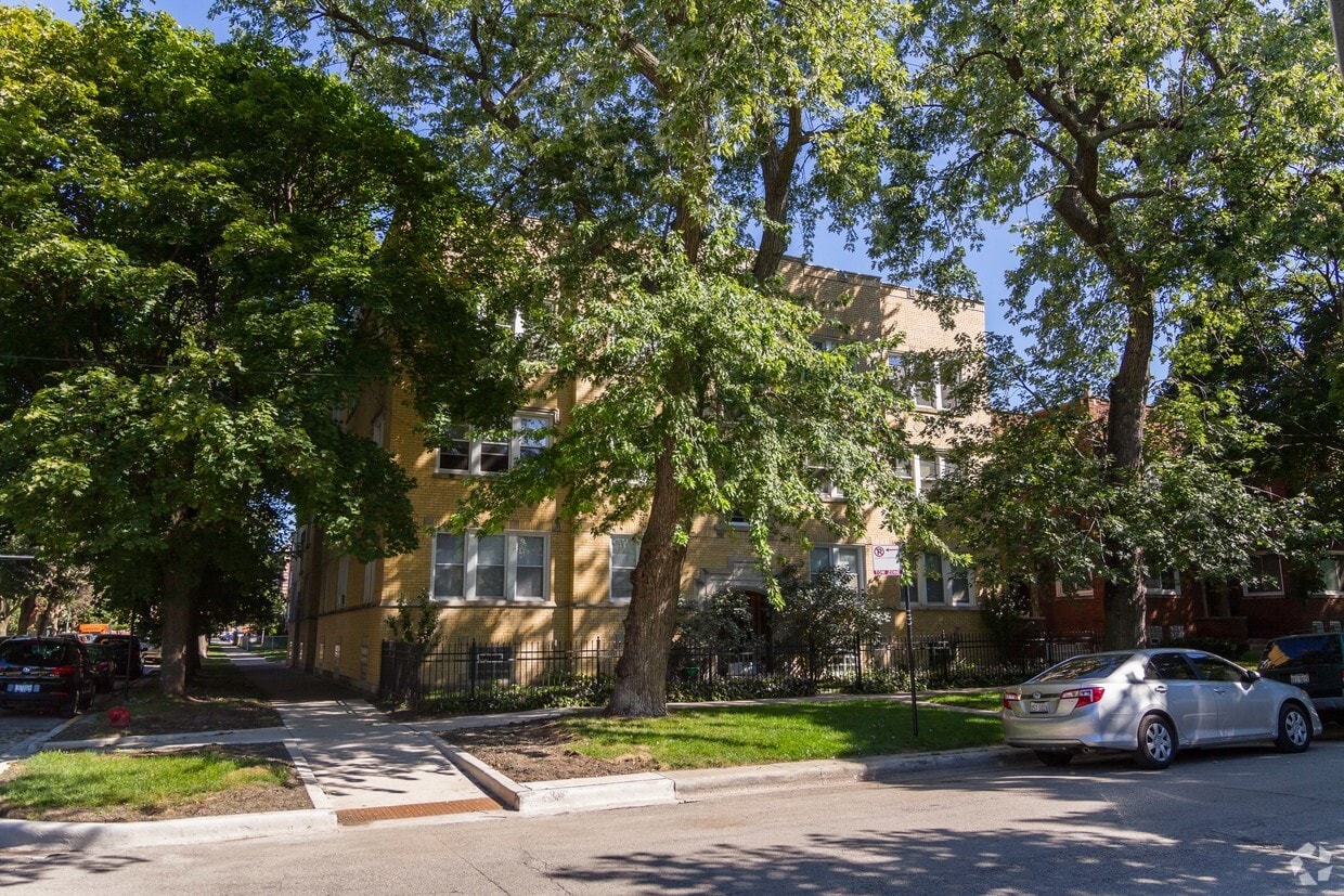 Primary Photo - Thorndale Paulina