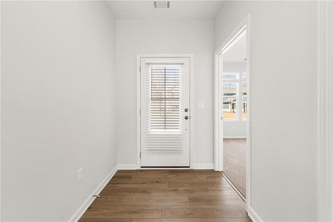 Building Photo - 1341 Jordan Brook Dr