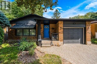 Building Photo - 158 Coach Hill Dr