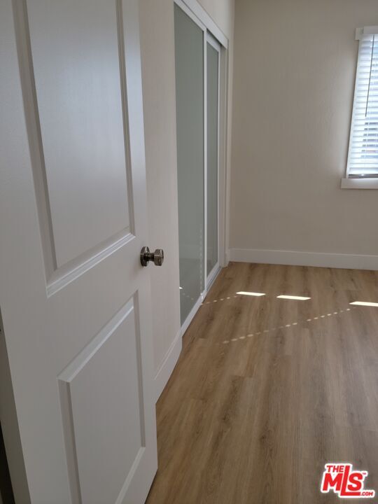 Foto del edificio - 1180 S Bronson Ave