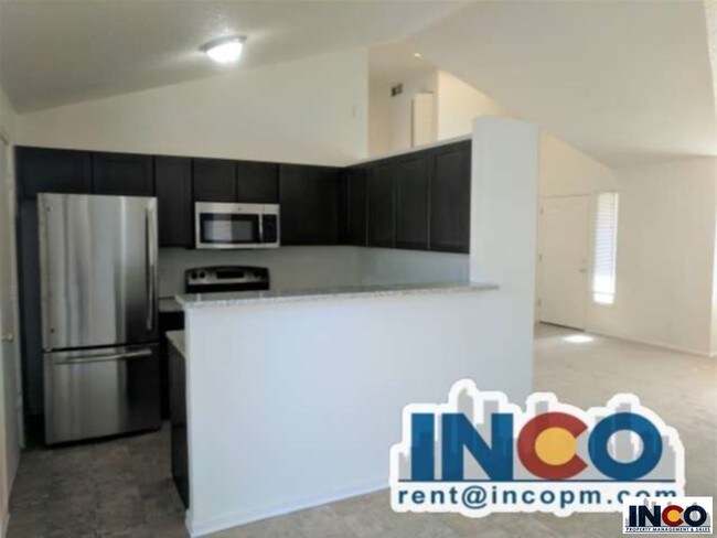 Foto del edificio - 4352 Malaya St