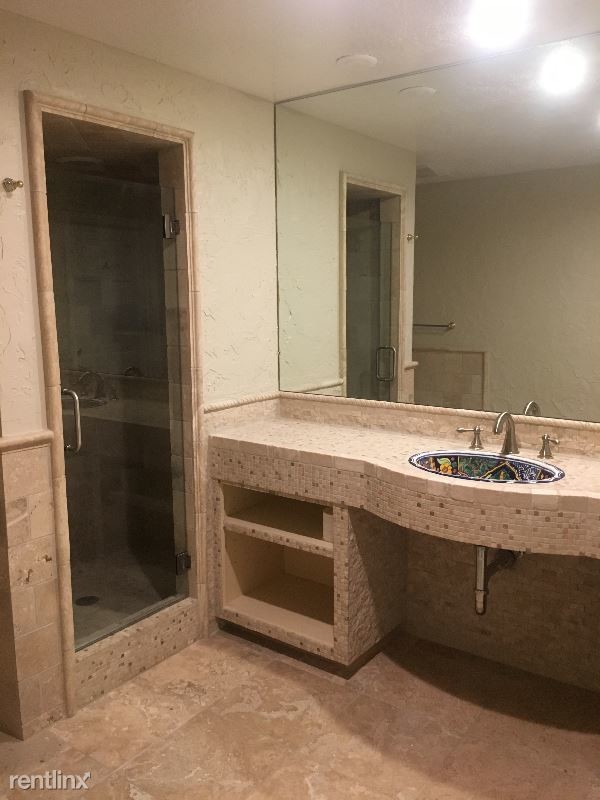 Foto del edificio - 8015 S Royal Ln