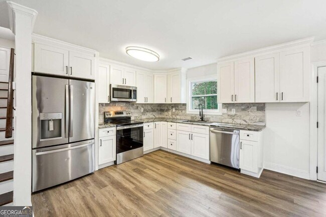Foto del edificio - 5507 Flat Shoals Pkwy