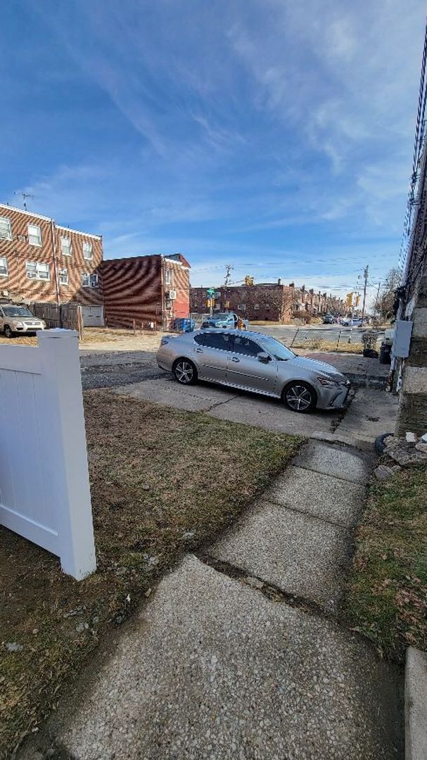 Foto del edificio - Welcome to your new lovely home in the Mt. Airy section of Philadelphia!!!