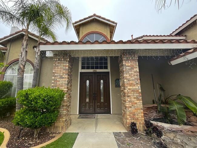 Building Photo - 25076 Pico Vista Way