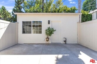 Building Photo - 12820 Hatteras St