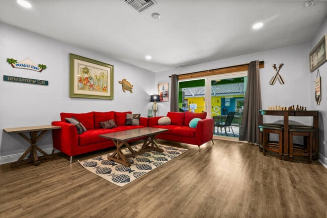 Building Photo - 1019 SE 40th St