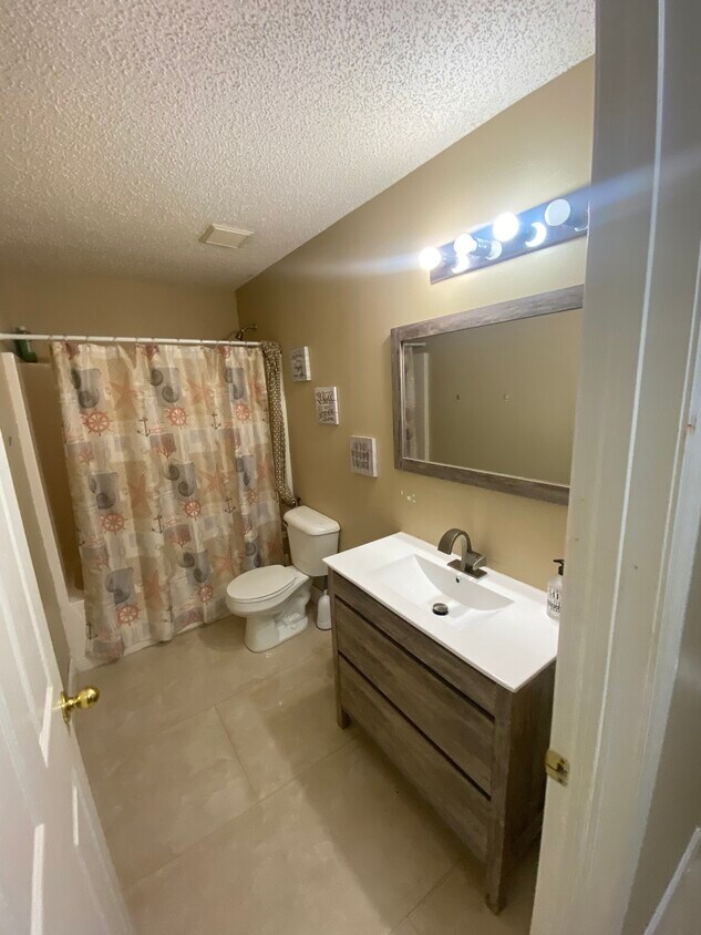 1585 SW Mercedes Ave, Port Saint Lucie, FL 34953 House Rental in Port