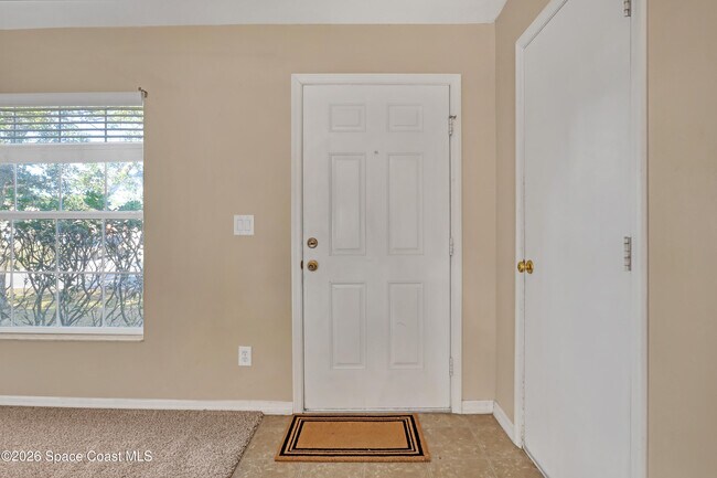 Foto del edificio - 1384 Palau St SE