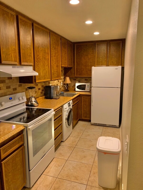 Building Photo - 2812 N Auburn Cir