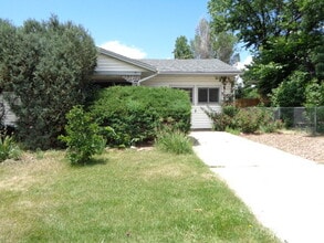 Building Photo - 3412 Jon St