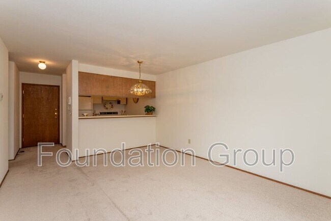 Foto del edificio - 12542 35th Ave NE