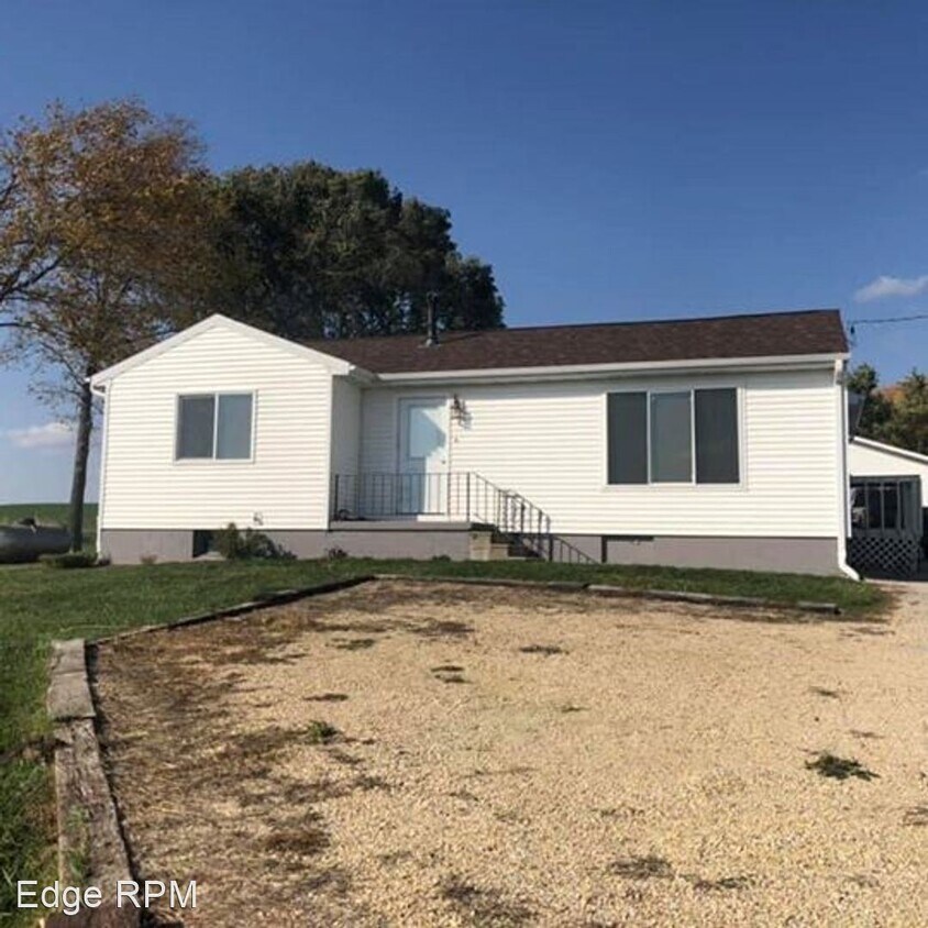 Primary Photo - 2 br, 1 bath House - 2735 E Washburn Road