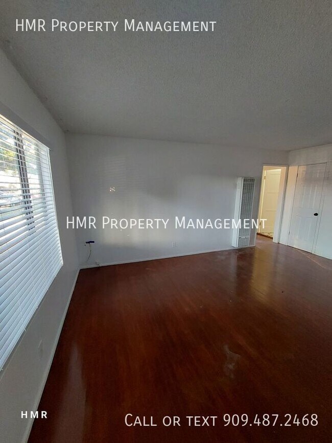 Building Photo - MOVE IN SPECIAL FULLY REMODEL HOME