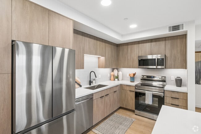 1BR, 1BA - 685SF - Kitchen - Las Brisas