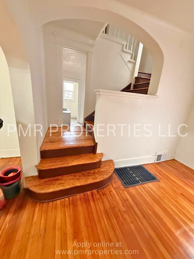 Foto del edificio - 3 Bedrooms / 1 Bathroom House