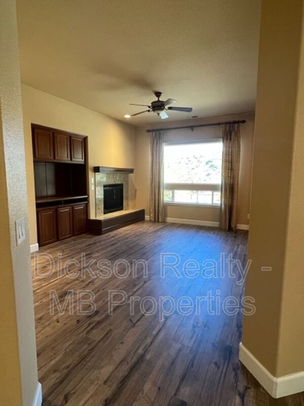 Foto del edificio - 2415 Peavine Valley Rd