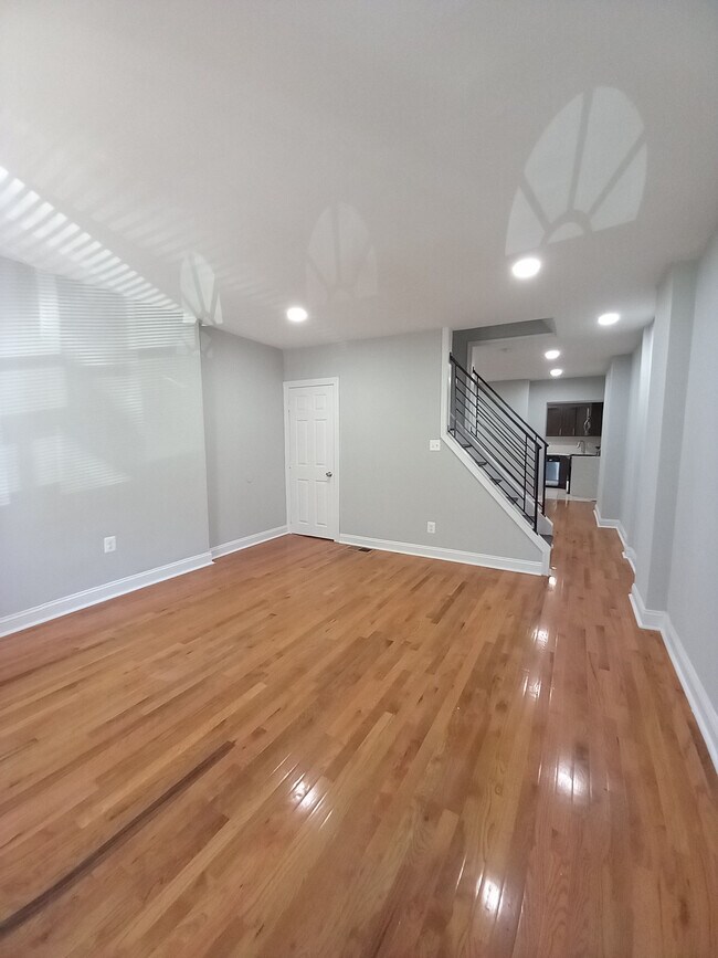 Foto del edificio - 5537 Boyer St