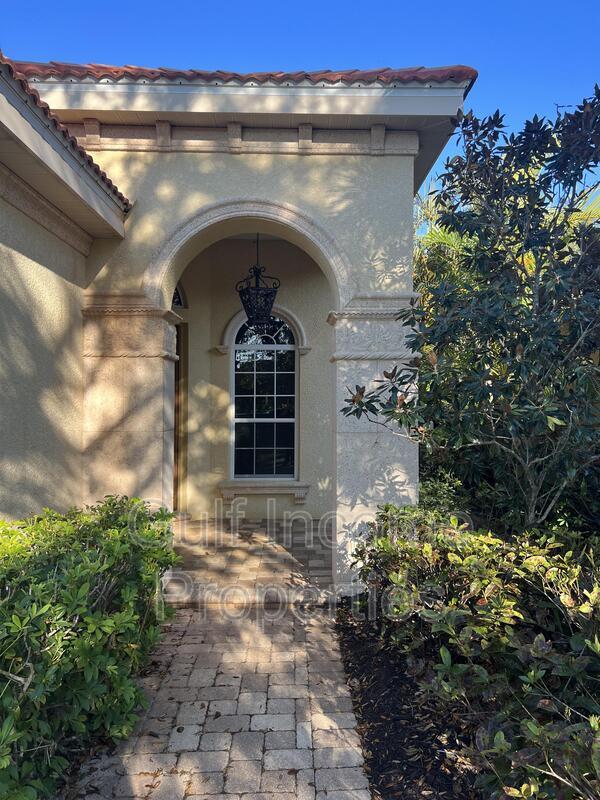 Building Photo - 7423 Riviera Cove