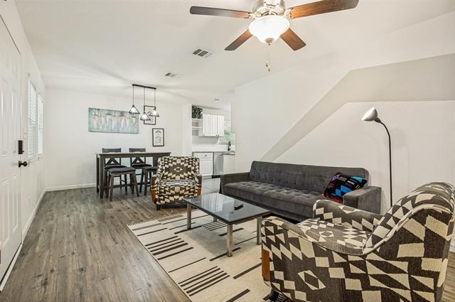 Foto del edificio - 2214 Pine St