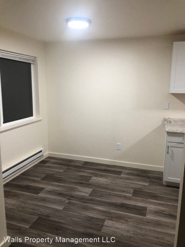 Foto del edificio - 2121 E Jefferson St
