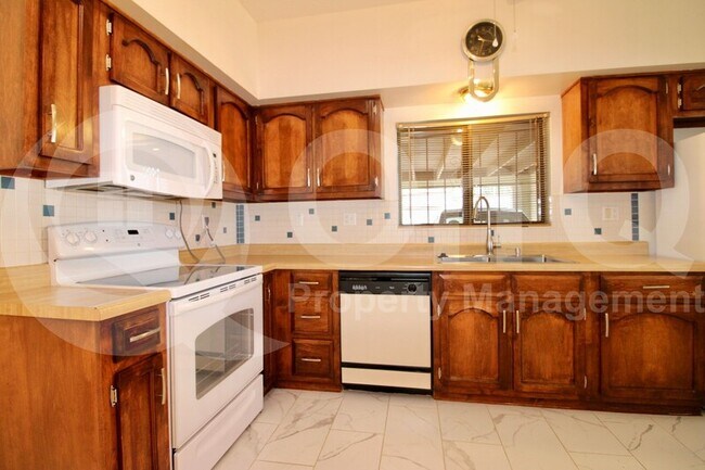 Foto del edificio - 4132 North Via Villas