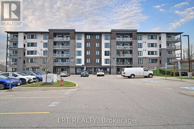 Photo du bâtiment - 104 Summit Ridge Dr