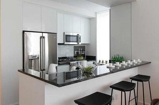 Foto del edificio - 160 W 62nd St