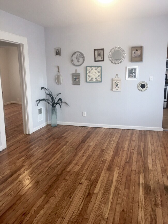 Foto del edificio - 320 Westmoreland Ave