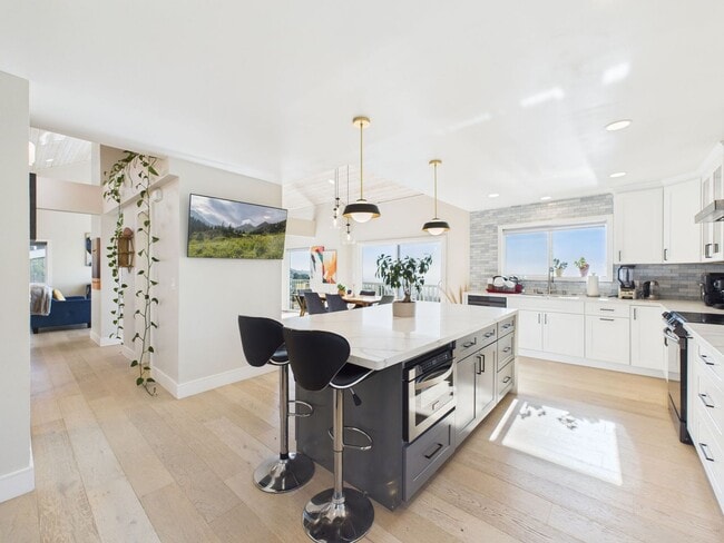 Foto del edificio - 3325 Brunell Dr