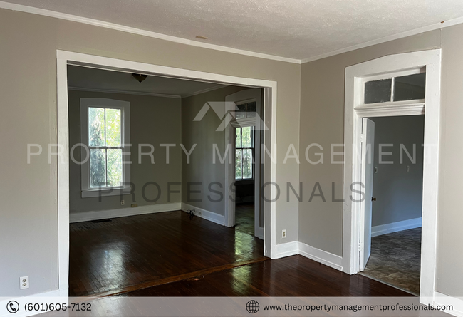 Building Photo - Spacious 4Bd House in Vicksburg