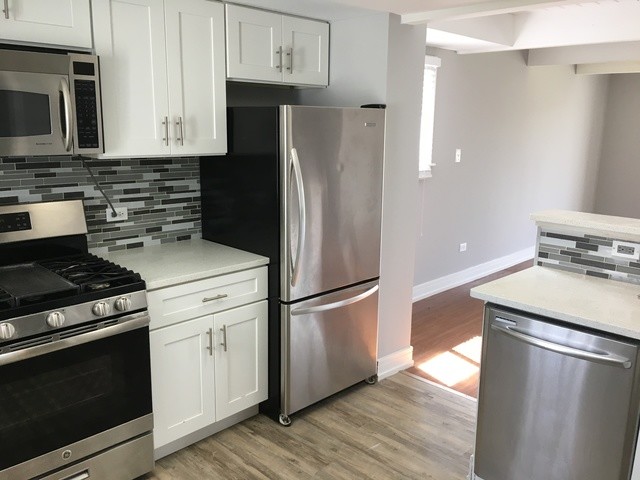 Foto del edificio - 313 Meadow Green Ln