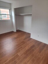 Building Photo - 109 N Russell St