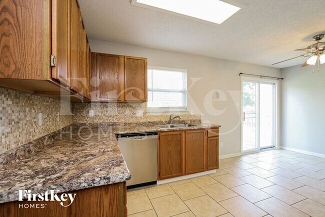 Building Photo - 19553 Tradewinds Drive