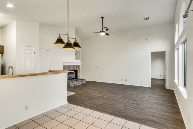 Foto del edificio - 17111 Jigsaw Pathway