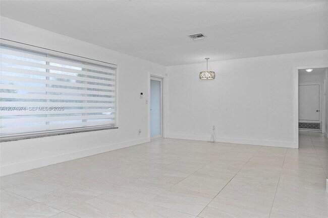 Foto del edificio - 6305 SW 93rd Pl # 6305, Miami, FL 33173