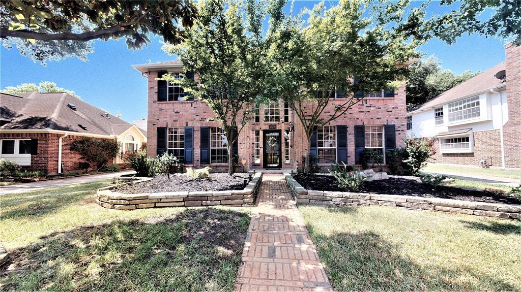Foto principal - 20239 Hampshire Rocks Dr