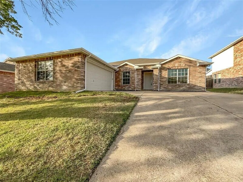 3315 Elmwood Ct, Sachse, TX 75048 House for Rent in Sachse, TX