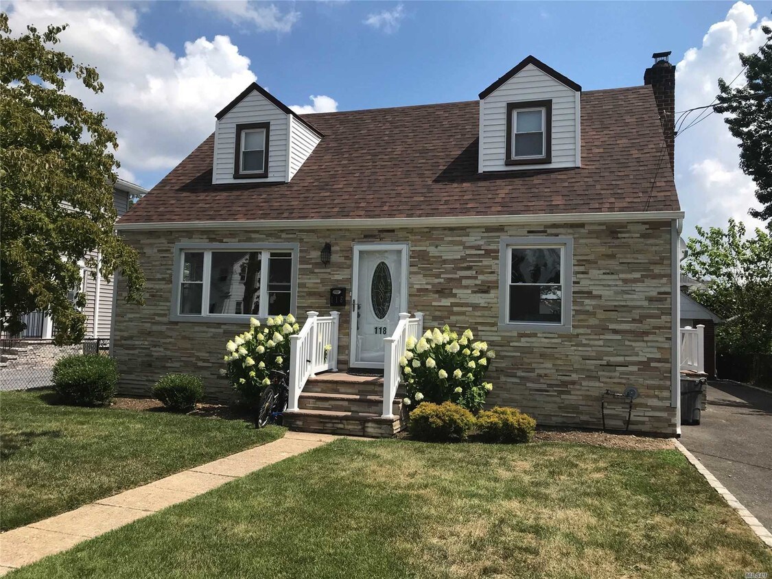 Foto principal - 118 Manhattan Ave