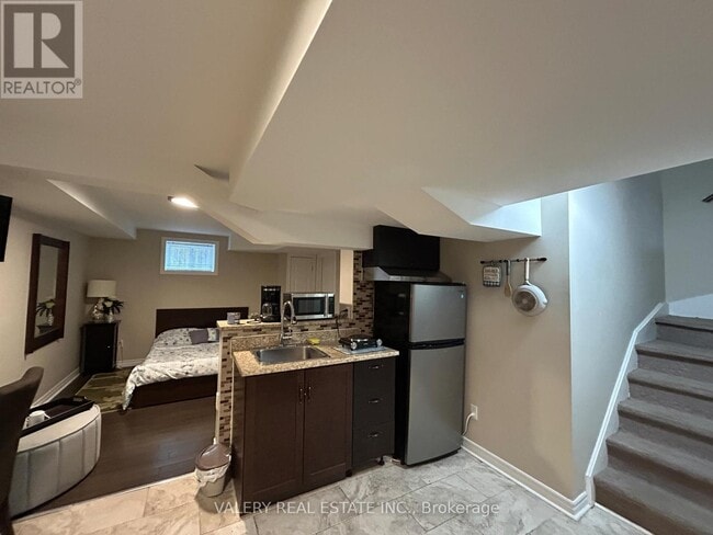 Building Photo - 5147 Angel Stone Dr