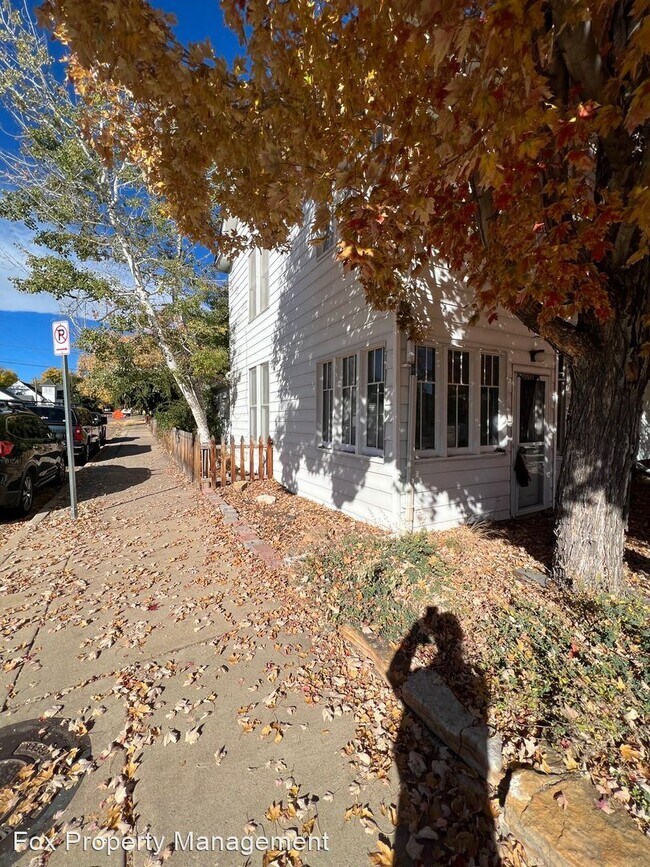 Building Photo - 4 br, 3 bath House - 801 La Farge Avenue