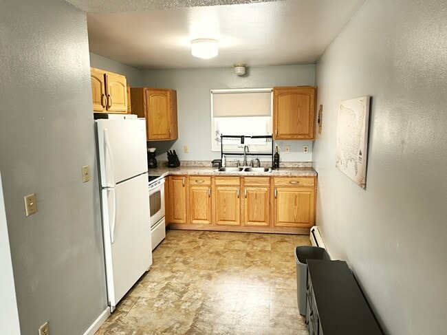 Foto del edificio - 1300 14th Ave NW
